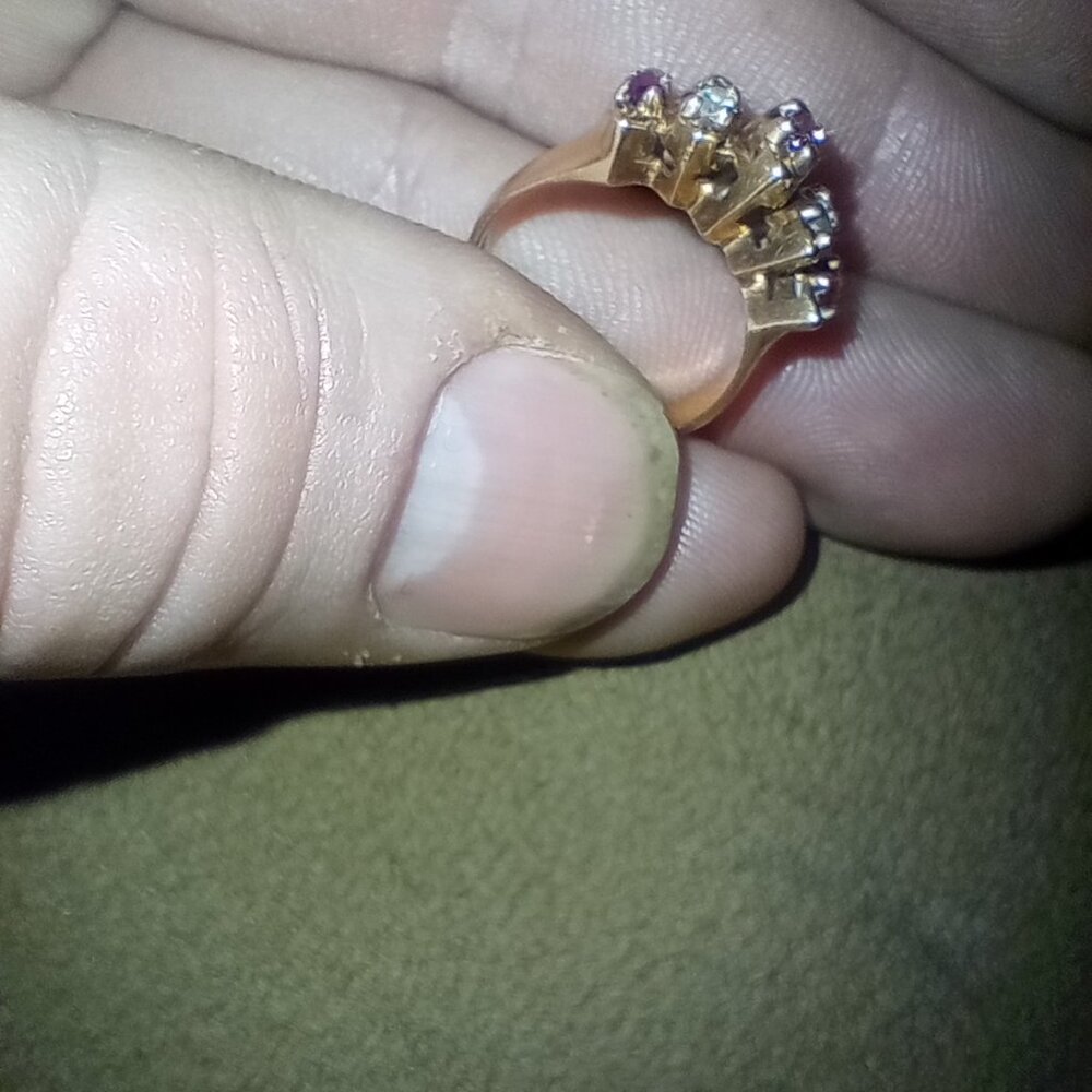 10k diamond ruby ring - Picture 2 of 2
